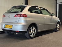 Seat ibiza 1.4-16v stella 2004 | 30-nz-pr - afbeelding 9 van  17