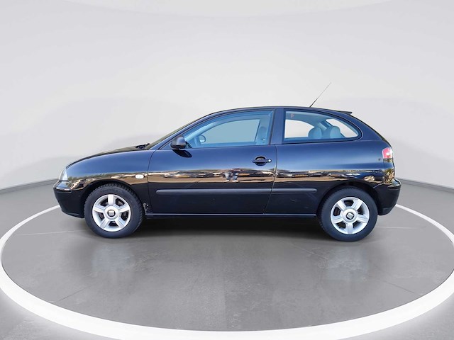 Seat ibiza 1.4-16v stella 2004 | 46-nn-nk - afbeelding 19 van  21