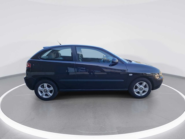 Seat ibiza 1.4-16v stella 2004 | 46-nn-nk - afbeelding 7 van  21