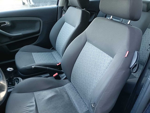 Seat ibiza 1.4-16v trendstyle, 45-zn-lr - afbeelding 2 van  13