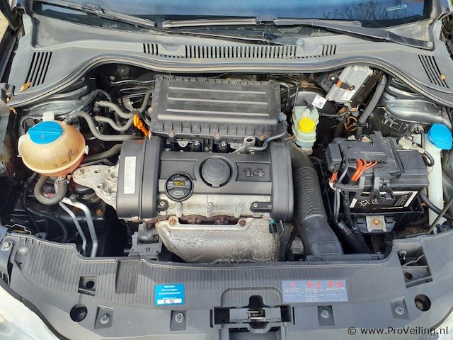 Seat ibiza 1.4 benzine | nieuwe apk - afbeelding 17 van  30