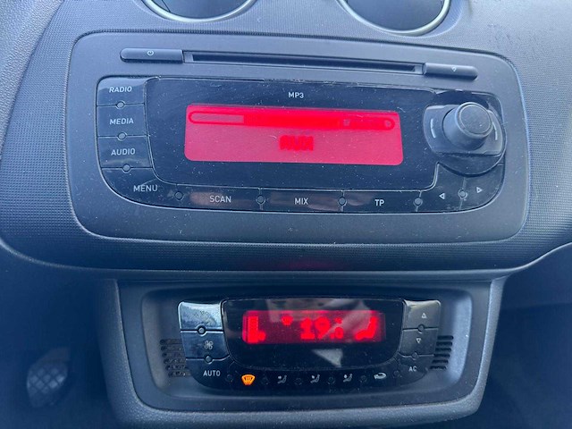 Seat ibiza 1.4 clima stylance, 88-hdr-5 - afbeelding 15 van  16