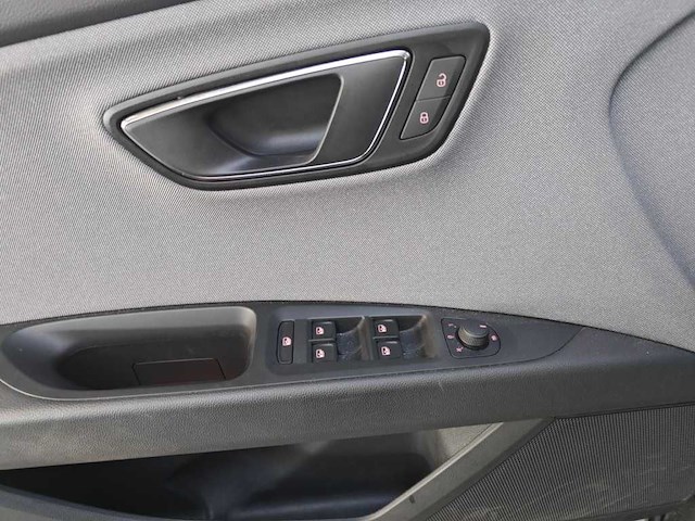Seat leon 1.0 ecotsi style ; tr-968-h - afbeelding 7 van  12