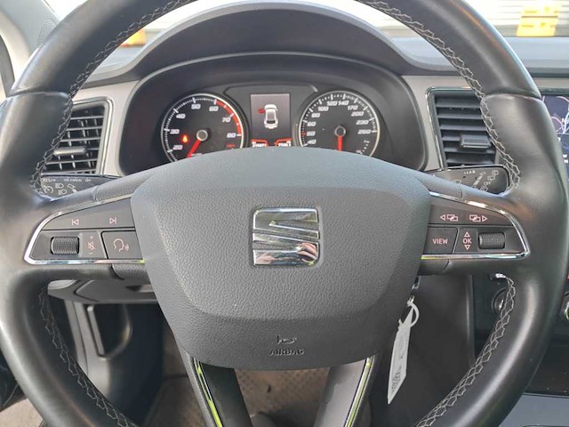 Seat leon 1.0 ecotsi style ; tr-968-h - afbeelding 5 van  12