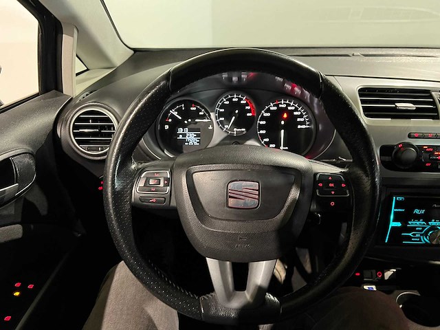 Seat leon 1.2 tsi eco. style, td-327-d - afbeelding 2 van  20