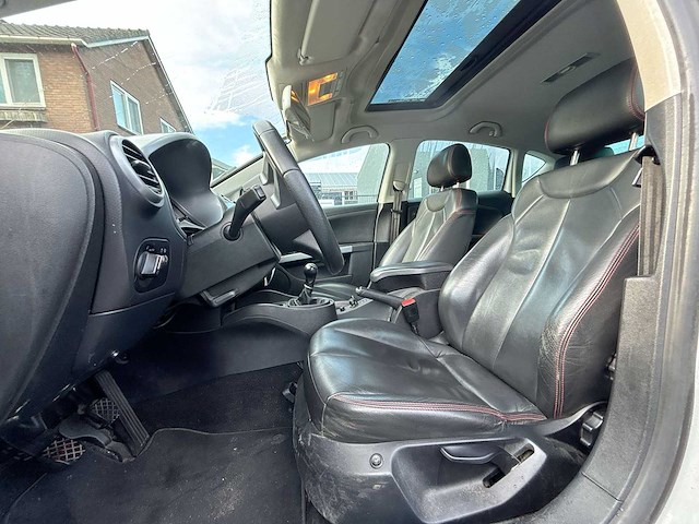 Seat leon 1.2 tsi ecomotive businessline copa 2011 | 12-rrj-3 - afbeelding 28 van  32