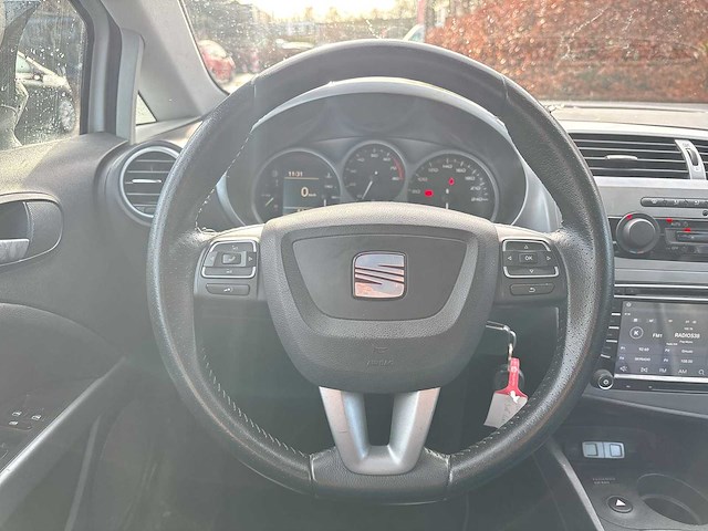 Seat leon 1.2 tsi ecomotive businessline copa 2011 | 12-rrj-3 - afbeelding 20 van  32