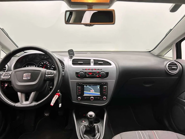 Seat leon 1.2 tsi ecomotive businessline copa 2013 | 98-zlk-6 - afbeelding 4 van  39
