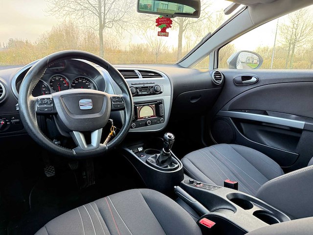 Seat leon 1.2 tsi ecomotive businessline copa, t-438-vh - afbeelding 8 van  22