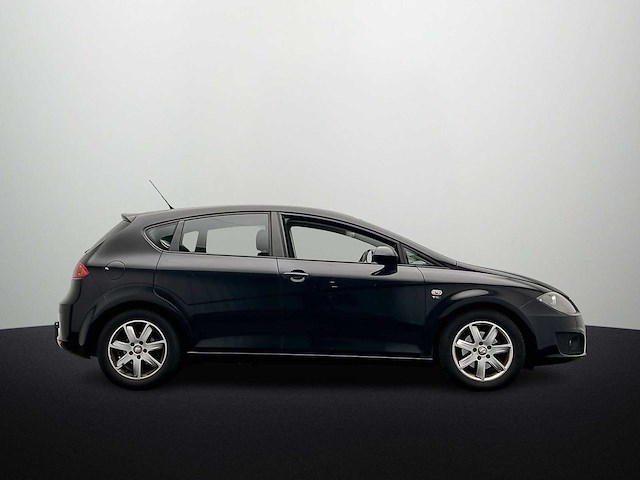 Seat leon 1.2 tsi good stuff 2011 | 47-pbr-8 - afbeelding 2 van  37