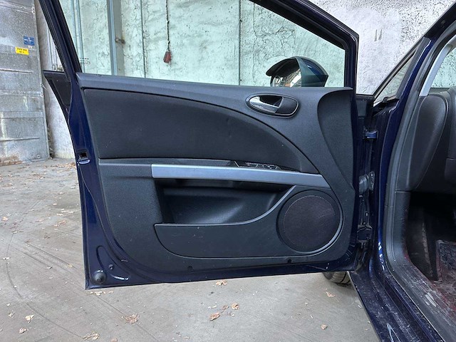 Seat leon 1.4 tsi sport 123pk 2009, rs-792-j - afbeelding 21 van  39