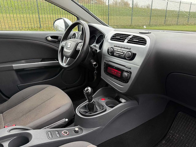 Seat leon 1.4 tsi style, hg-145-g - afbeelding 23 van  25