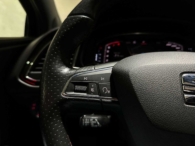 Seat leon 1.5 tsi fr ultimate edition black 150pk 2020 automaat (origineel-nl), g-065-xs - afbeelding 15 van  50