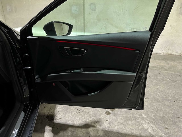 Seat leon 1.5 tsi fr ultimate edition black 150pk 2020 automaat (origineel-nl), g-065-xs - afbeelding 35 van  50