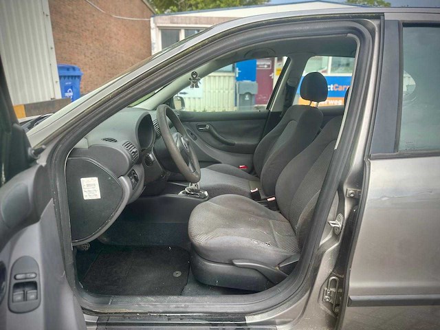 Seat leon 1.6 16v stella, 62-jz-pb - afbeelding 11 van  15