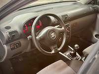 Seat leon 1.6 16v stella, 77-ls-rj - afbeelding 11 van  14