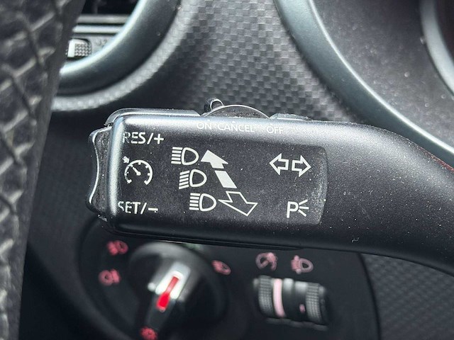 Seat leon 1.6 25 edition | 38-hsh-1 i - afbeelding 8 van  28