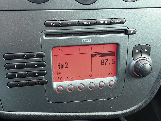 Seat leon 1.6 25 edition | 38-hsh-1 i - afbeelding 12 van  28