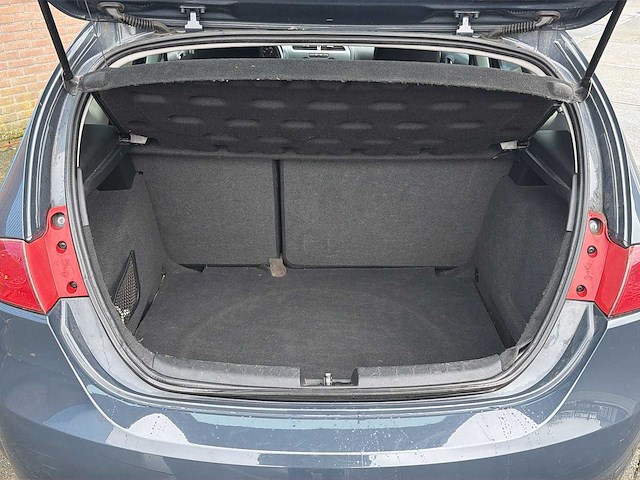 Seat leon 1.6 25 edition | 38-hsh-1 i - afbeelding 15 van  28