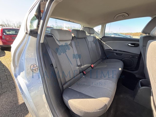 Seat leon 1.6 cr tdi e-ecomotive reference dpf, 2010 - afbeelding 17 van  45