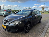 Seat leon 1.6 sportstyle 35-xx-gd - afbeelding 1 van  16