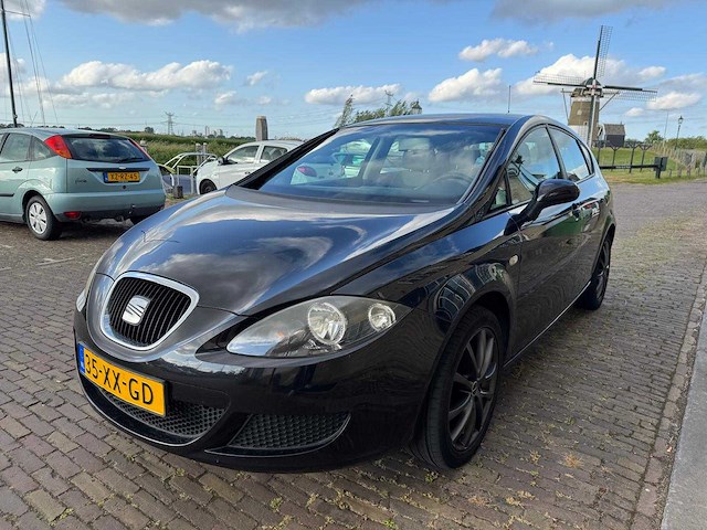 Seat leon 1.6 sportstyle 35-xx-gd - afbeelding 2 van  16