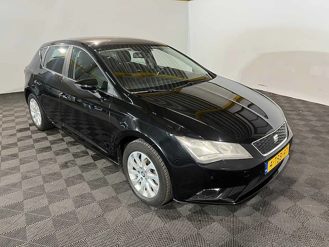 Seat leon 1.6 tdi style, 4-tsb-97 - afbeelding 18 van  19