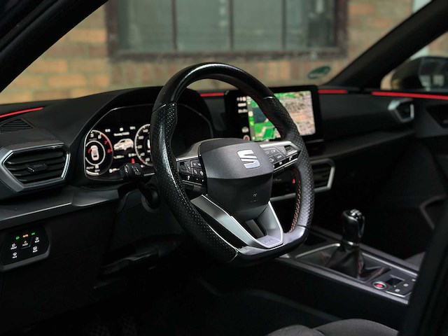 Seat leon sportstourer 1.5 tsi fr launch edition 150pk 2021 (origineel-nl & 1e eigenaar), k-051-pp - afbeelding 8 van  40