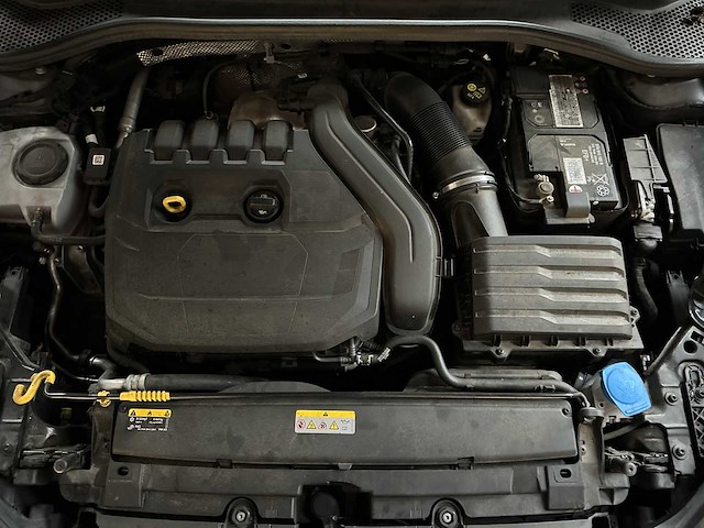 Seat leon sportstourer 1.5 tsi fr launch edition 150pk 2021 (origineel-nl & 1e eigenaar), k-051-pp - afbeelding 28 van  40