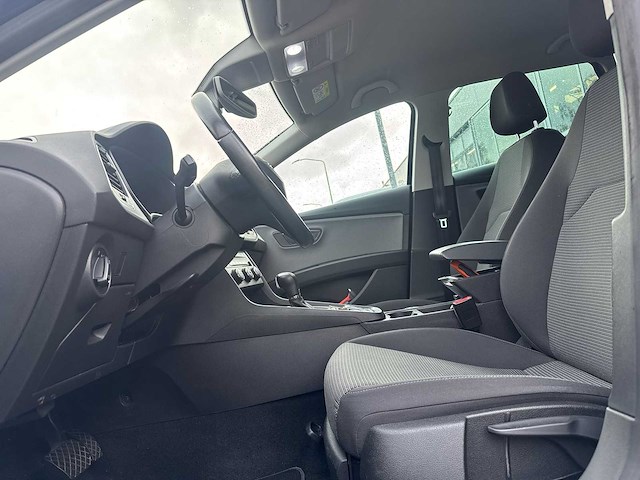 Seat leon st 1.0 ecotsi style business intense 2019 | zd-891-j - afbeelding 12 van  20