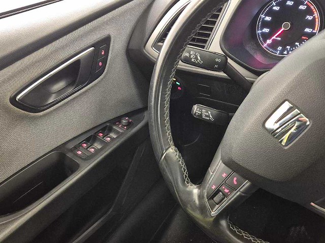 Seat leon st 1.0 ecotsi style business intense; px-178-d - afbeelding 2 van  14