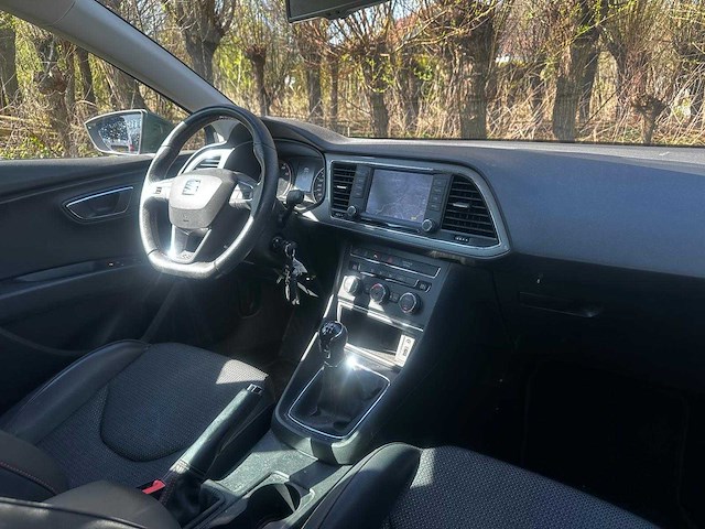 Seat leon st 1.4 ecotsi fr connect; gv-499-r - afbeelding 6 van  7