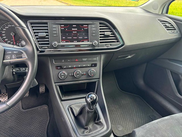 Seat leon st 1.6 tdi ecomotive lease sport, 1-xzt-78 - afbeelding 10 van  31