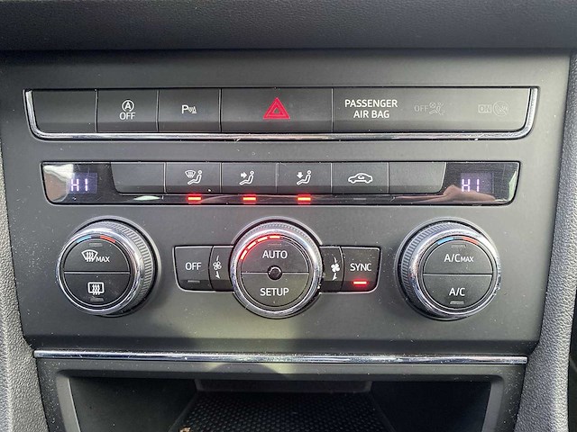 Seat leon st 1.6 tdi style business ecomotive 2014 | 6-xgt-62 - afbeelding 14 van  29