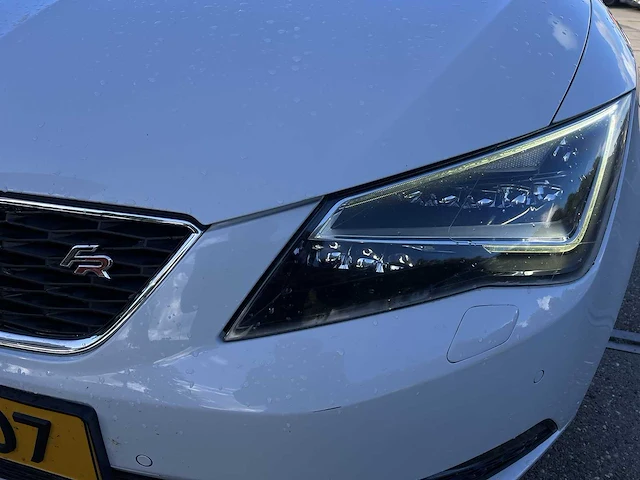 Seat leon st 2.0 tdi fr dynamic | 4-ztz-07 - afbeelding 3 van  6