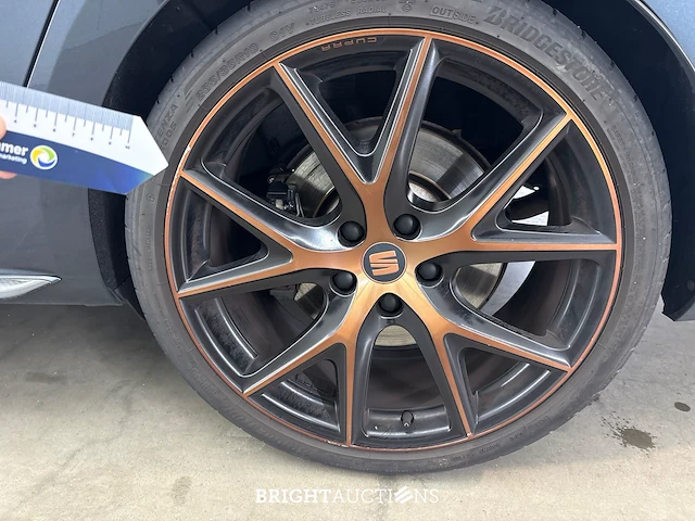 Seat leon st 4drive cupra ultimate edition 2.0 tsi 301pk 2020, x-831-jl - afbeelding 26 van  59