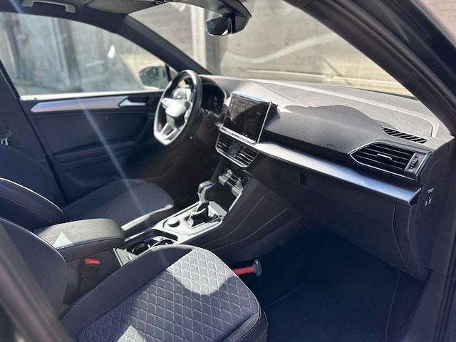 Seat tarraco 1.4 tsi e-hybrid fr phev business dsg-7 5d 180kw 148pk 2024 (origineel-nl+1e eigenaar), z-007-lf - afbeelding 31 van  33