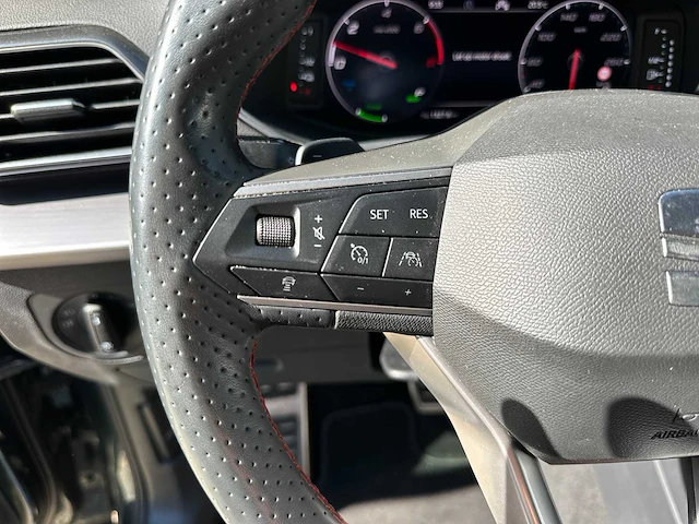 Seat tarraco 1.4 tsi e-hybrid fr phev business dsg-7 5d 180kw 148pk 2024 (origineel-nl+1e eigenaar), z-007-lf - afbeelding 15 van  44