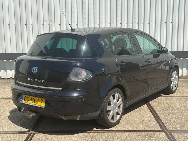 Seat toledo 1.6 businessline 00-hlj-7 - afbeelding 7 van  12