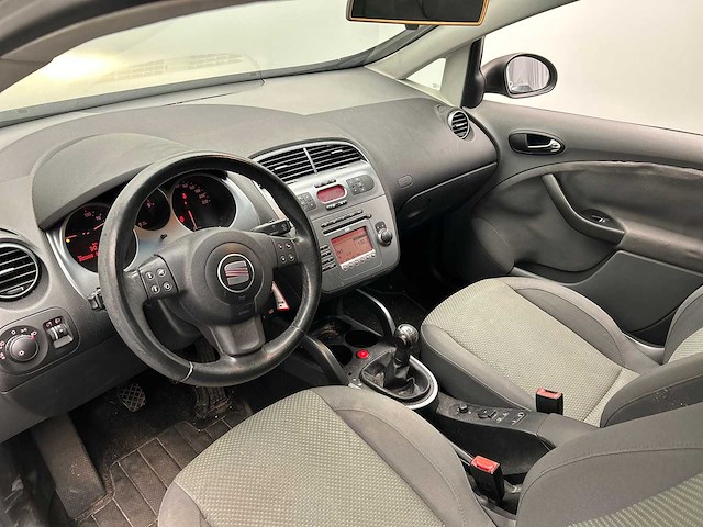 Seat toledo 1.6 businessline 2007 | 77-xr-dx - afbeelding 18 van  37