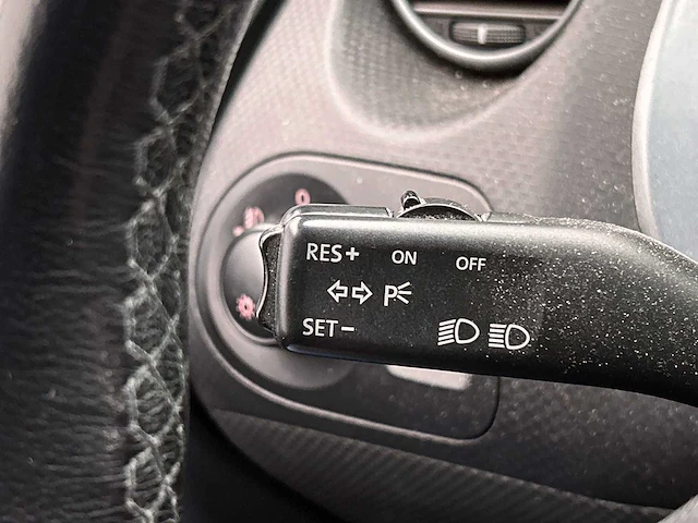 Seat toledo 2.0 fsi businessline 2006 | 67-tn-xs - afbeelding 2 van  55