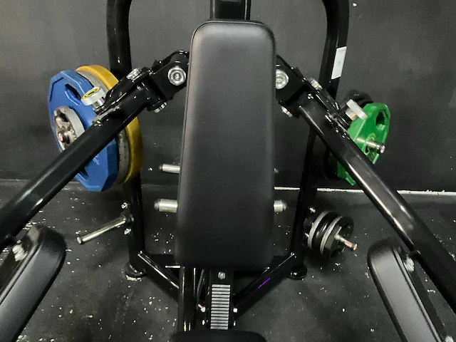 Seated side raise - afbeelding 6 van  10