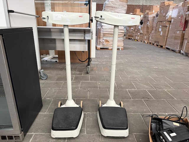 Seca - mechanische personenweegschaal (2x) - afbeelding 1 van  7