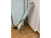 Seca spiegel, doktersweegschaal en banners - afbeelding 2 van  5