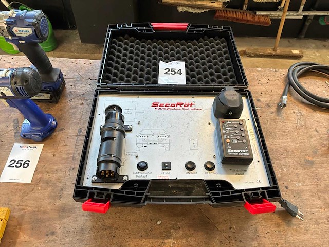 Secorüt multi wireless controlcase 12v testkoffer - afbeelding 1 van  8