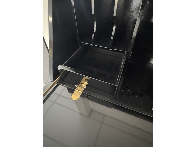 Secretaire, galerie clair, chinees - afbeelding 8 van  12