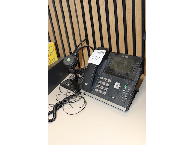 Secretaresse telefoon yealink met headset. - afbeelding 2 van  2