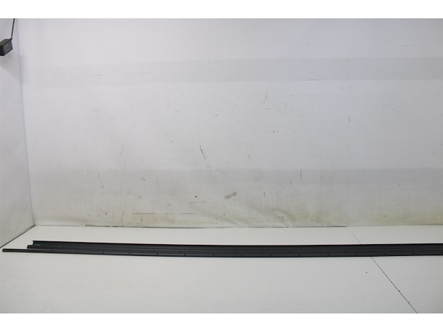 Secu strip plus antiinbraakstrip achterdeur ral 7021 (zwart grijs)1420 mm 230 cm - afbeelding 5 van  5