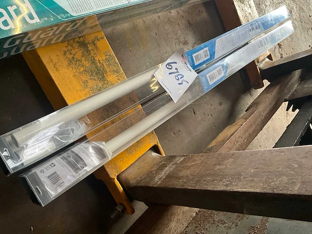 Secubar - barrièrestang combi - 970mm in de dag wit - deurbeslag ramen en deuren (2x) - afbeelding 2 van  3