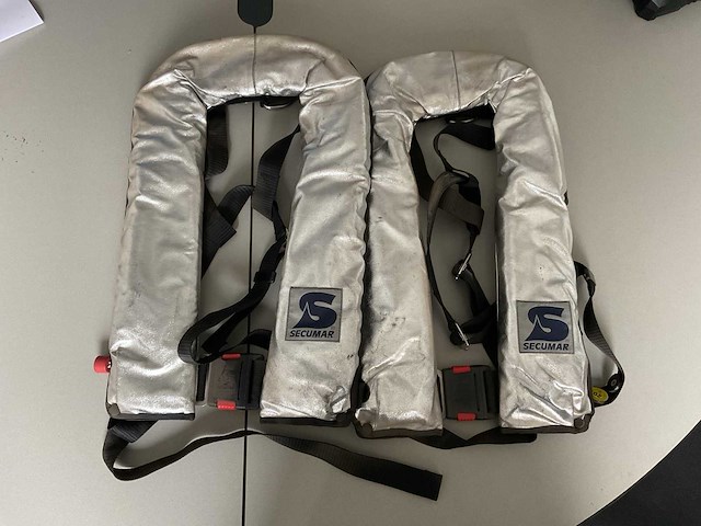 Secumar golf 275 hv-alu reddingsvest (2x) - afbeelding 1 van  3